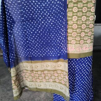 Hand block Blue and Heena green steem decharge print suit with bandh