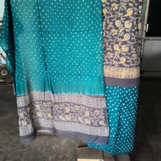 Hand block Grey and Blue steem decharge print suit with bandh